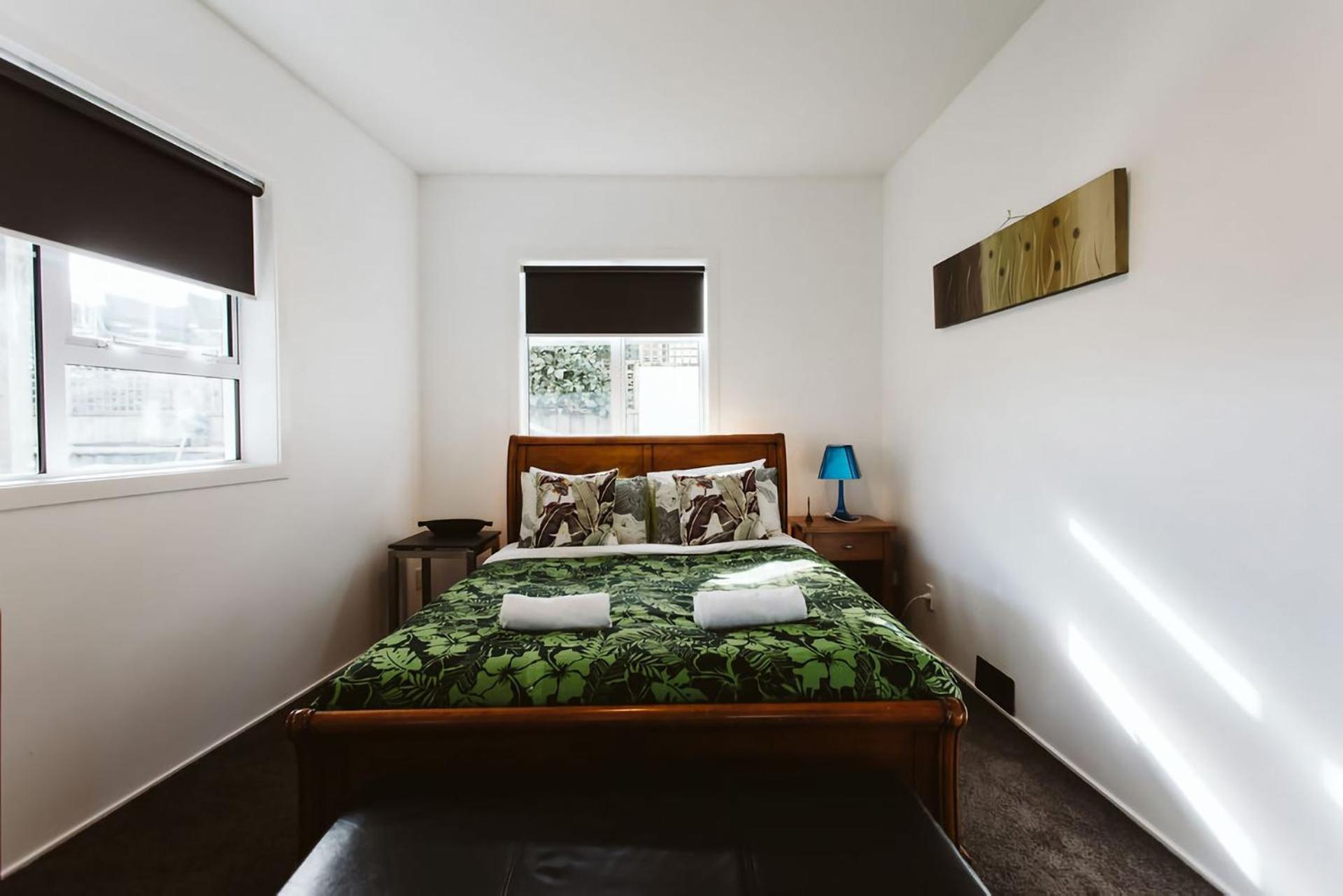 Surf Fitzroy Pet Friendly Villa New Plymouth Exteriör bild
